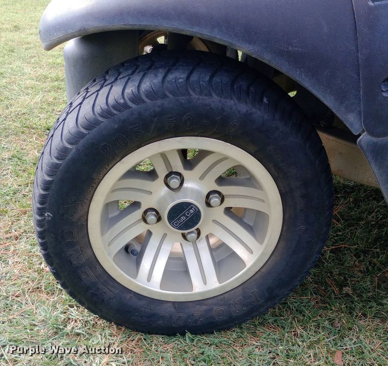 image for item NY9417 2017 Club Car Precedent golf cart