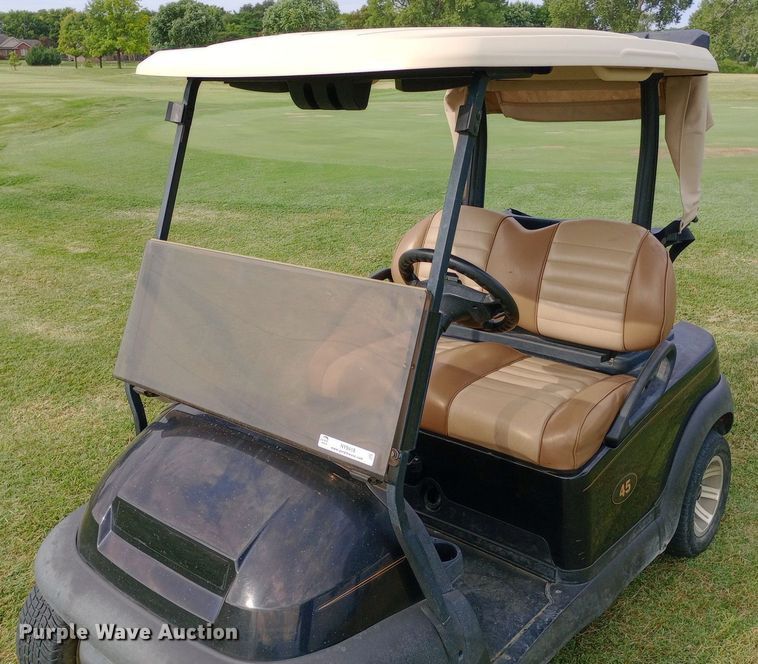 image for item NY9418 2017 Club Car Precedent golf cart