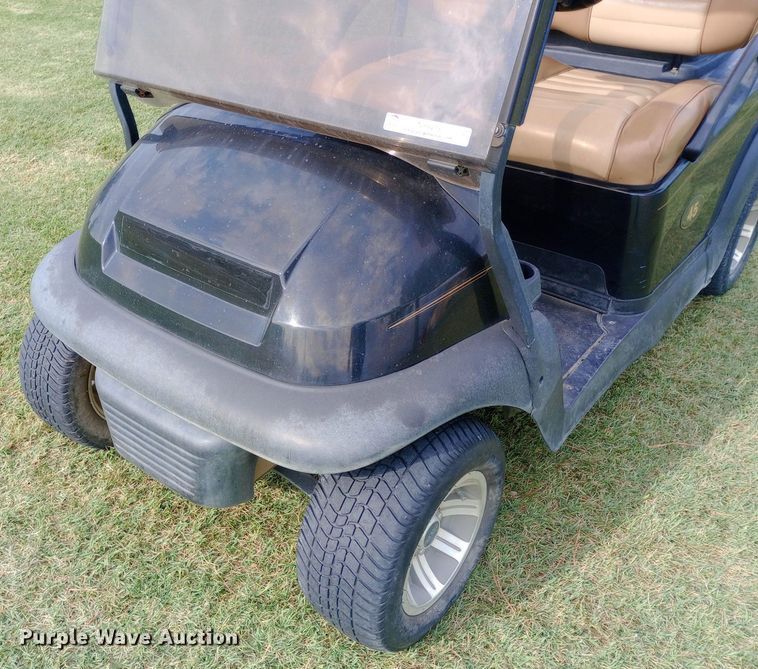 image for item NY9418 2017 Club Car Precedent golf cart