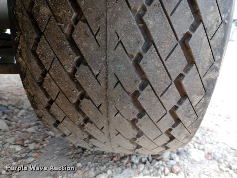 image for item NY9420 2013 Club Car Turf 2 Plus golf cart