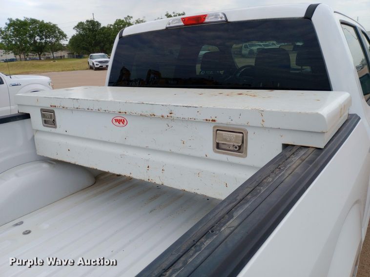 image for item NY9424 2020 Ford F150 XL SuperCrew pickup truck