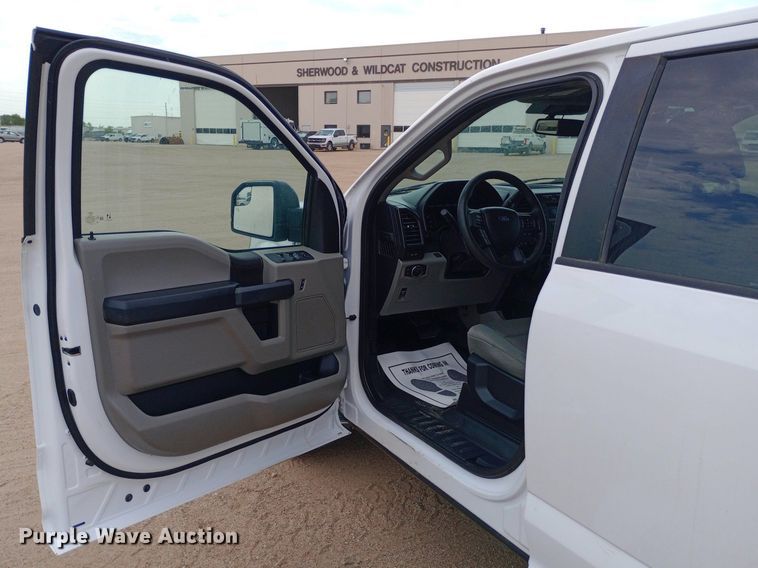 image for item NY9424 2020 Ford F150 XL SuperCrew pickup truck