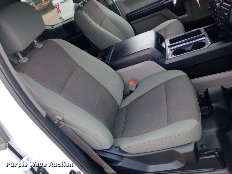 image for item NY9424 2020 Ford F150 XL SuperCrew pickup truck