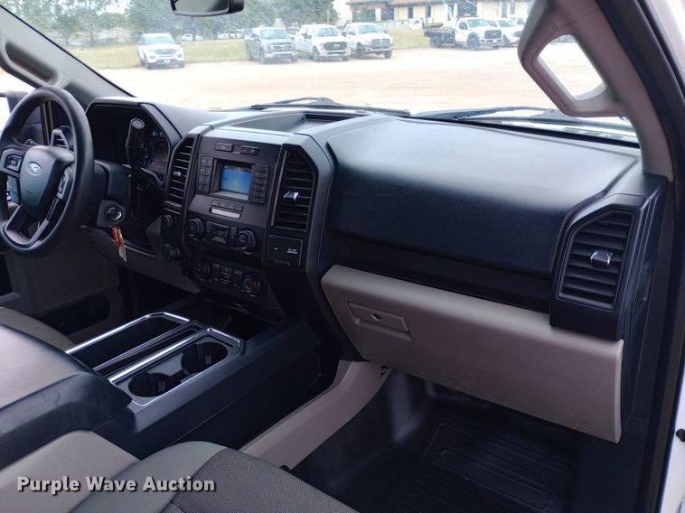 image for item NY9424 2020 Ford F150 XL SuperCrew pickup truck