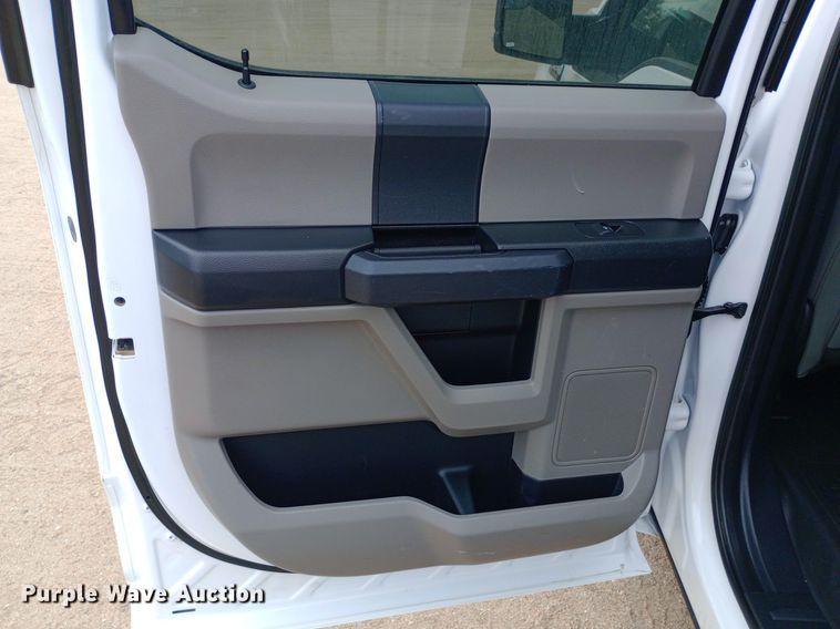 image for item NY9424 2020 Ford F150 XL SuperCrew pickup truck