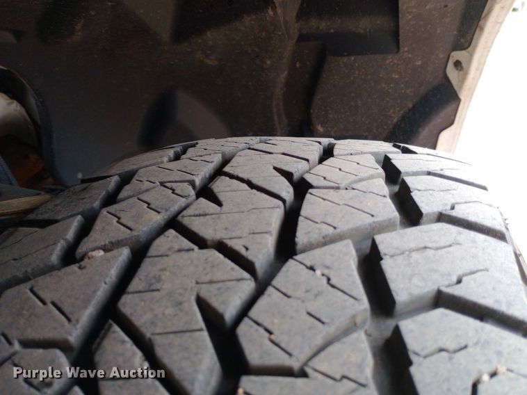 image for item NY9424 2020 Ford F150 XL SuperCrew pickup truck