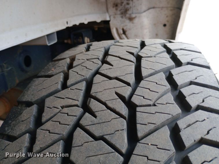 image for item NY9424 2020 Ford F150 XL SuperCrew pickup truck