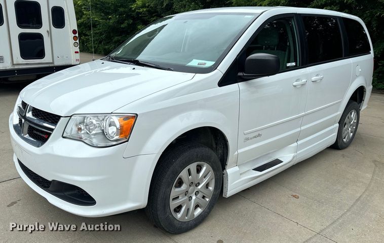 image for item OF9737 2015 Dodge Grand Caravan handicap accessible van