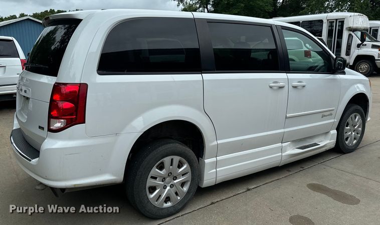 image for item OF9737 2015 Dodge Grand Caravan handicap accessible van