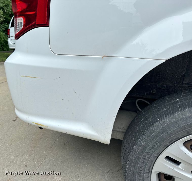 image for item OF9737 2015 Dodge Grand Caravan handicap accessible van