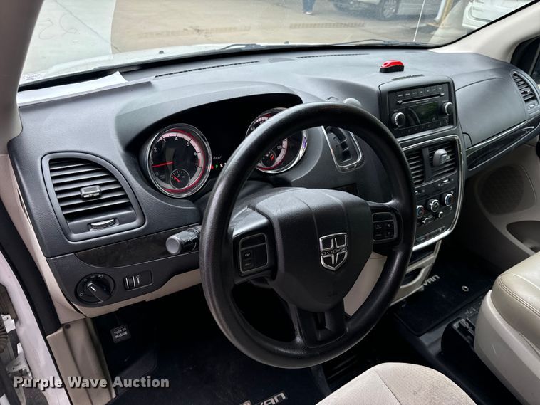 image for item OF9737 2015 Dodge Grand Caravan handicap accessible van