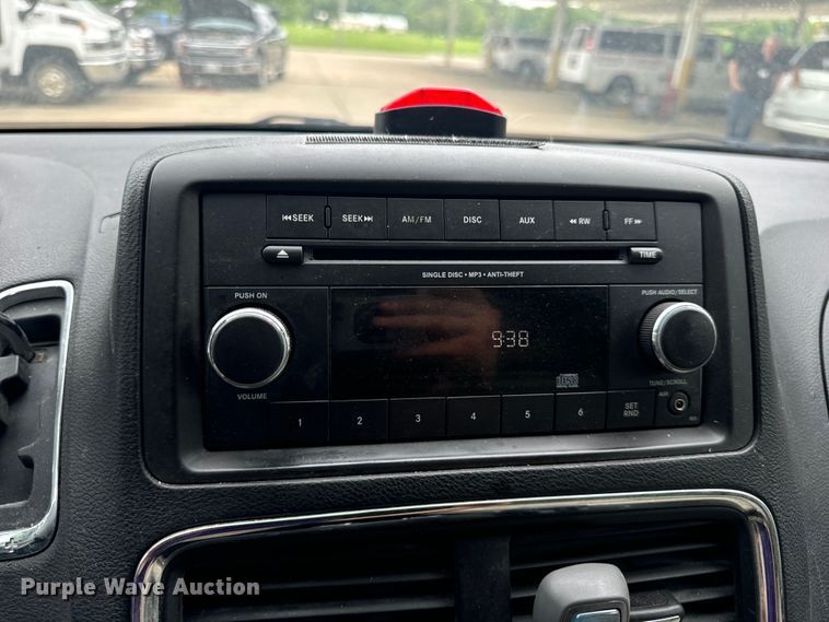 image for item OF9737 2015 Dodge Grand Caravan handicap accessible van