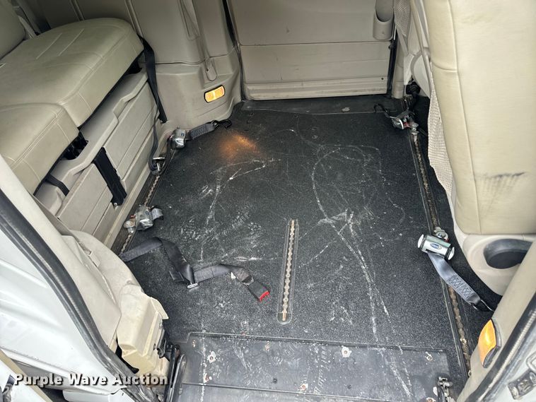 image for item OF9737 2015 Dodge Grand Caravan handicap accessible van