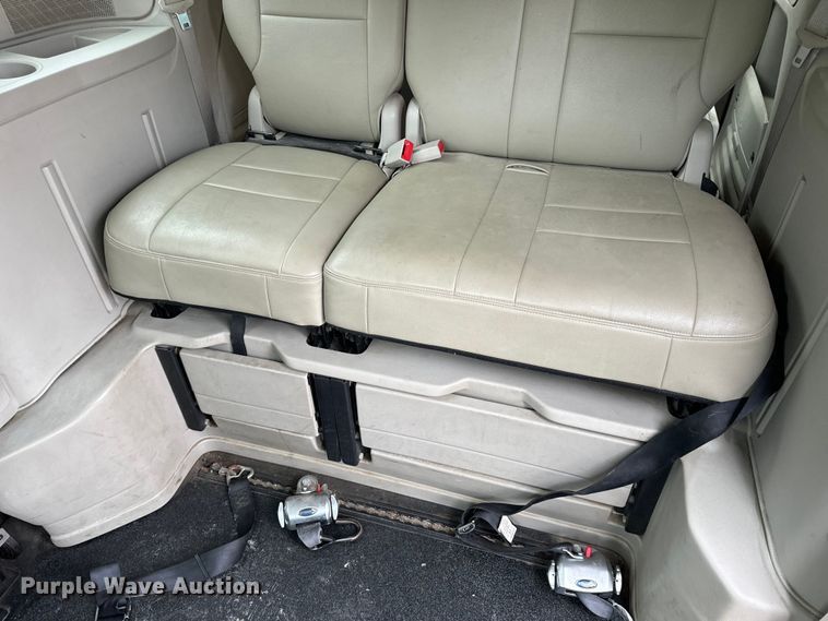 image for item OF9737 2015 Dodge Grand Caravan handicap accessible van