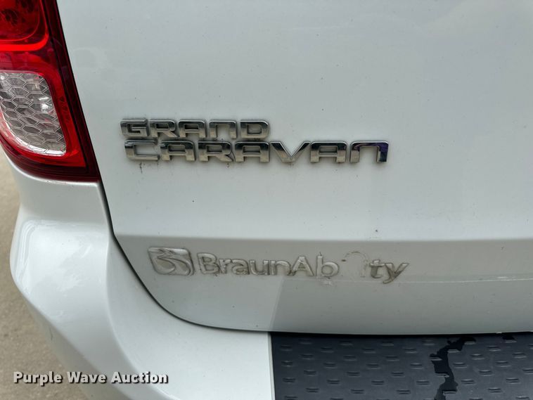 image for item OF9738 2015 Dodge Grand Caravan  handicap accessible van