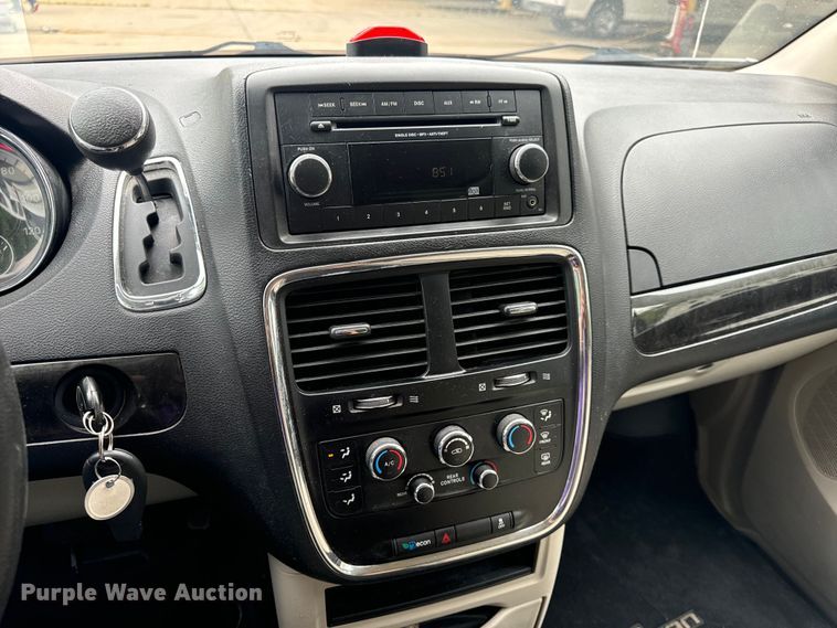 image for item OF9738 2015 Dodge Grand Caravan  handicap accessible van