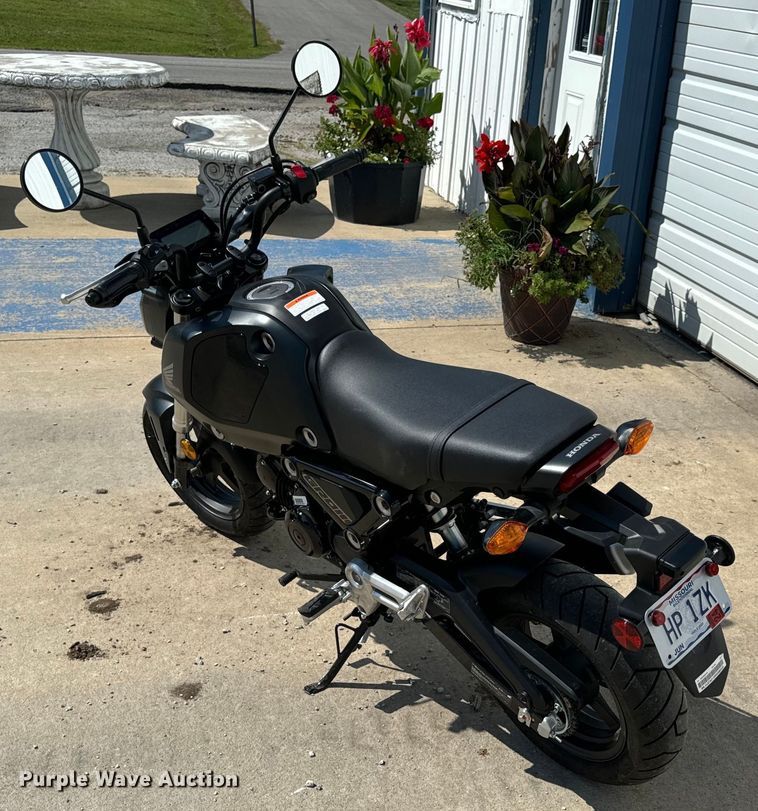 image for item OF9902 2022 Honda Grom motorcycle