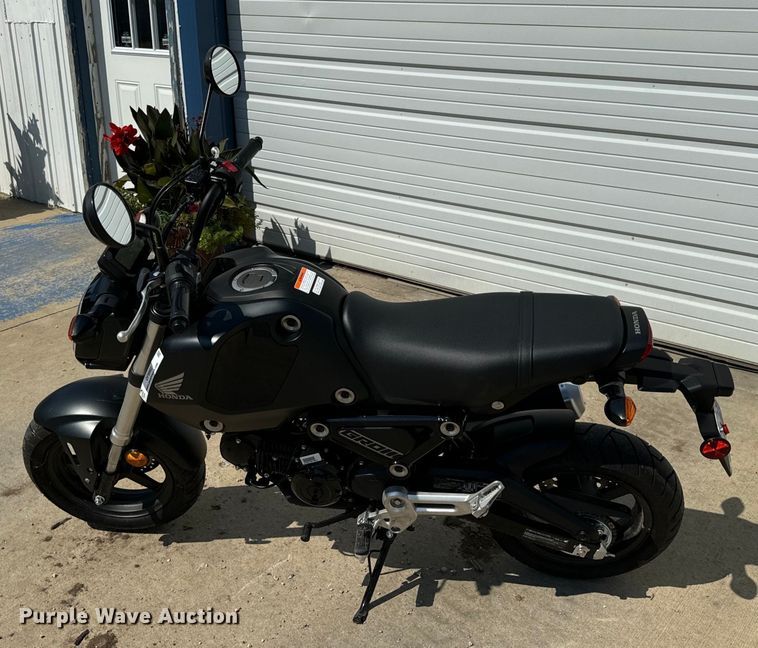 image for item OF9902 2022 Honda Grom motorcycle