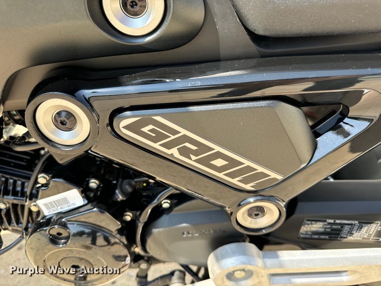image for item OF9902 2022 Honda Grom motorcycle