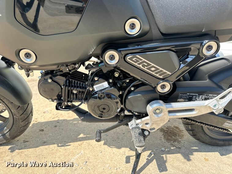 image for item OF9902 2022 Honda Grom motorcycle