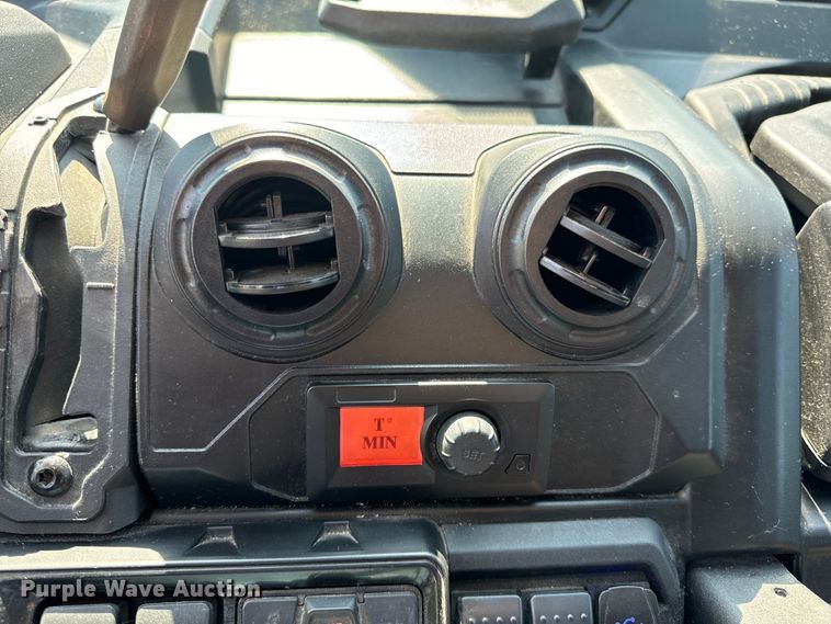 image for item OF9903 2019 Can-Am Defender utility vehicle