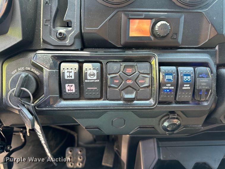 image for item OF9903 2019 Can-Am Defender utility vehicle