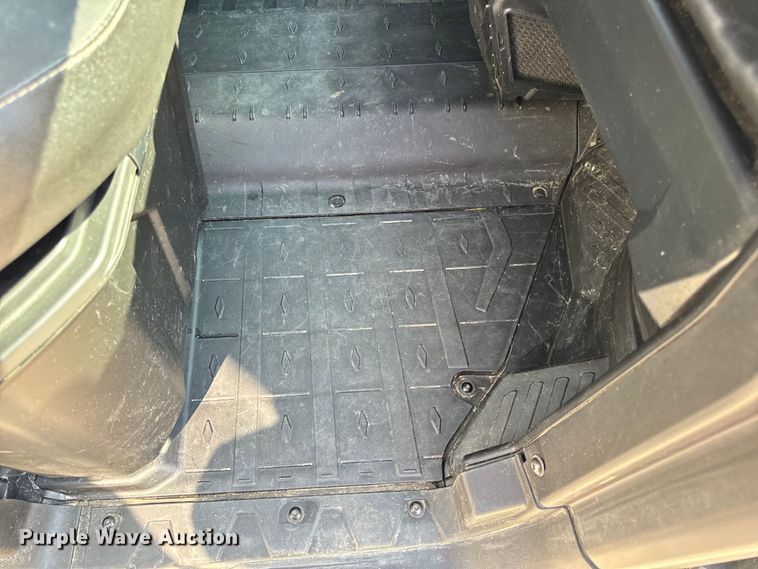 image for item OF9903 2019 Can-Am Defender utility vehicle