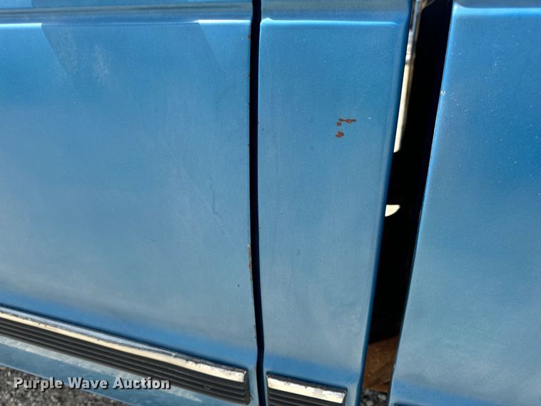 image for item OF9928 1991 Chevrolet  S10 pickup truck