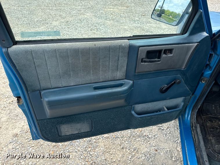 image for item OF9928 1991 Chevrolet  S10 pickup truck