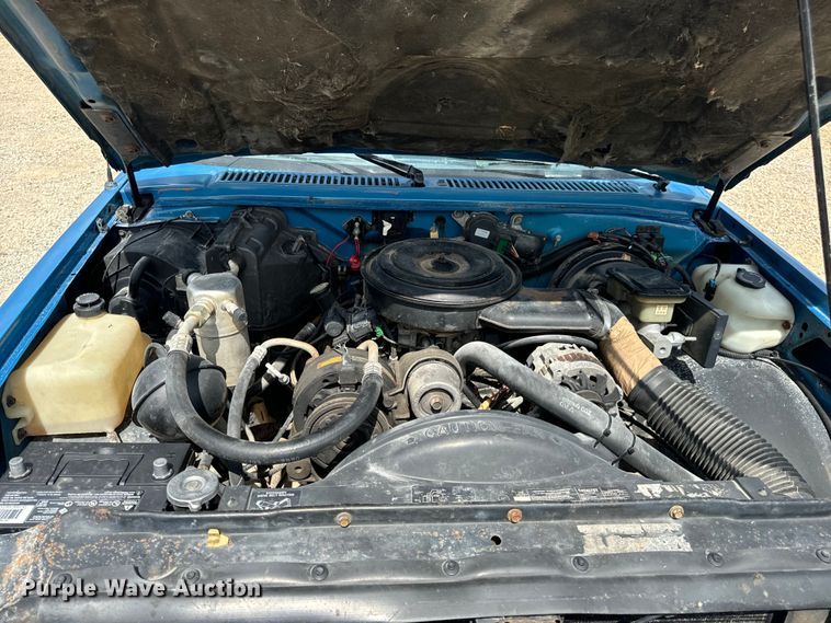 image for item OF9928 1991 Chevrolet  S10 pickup truck