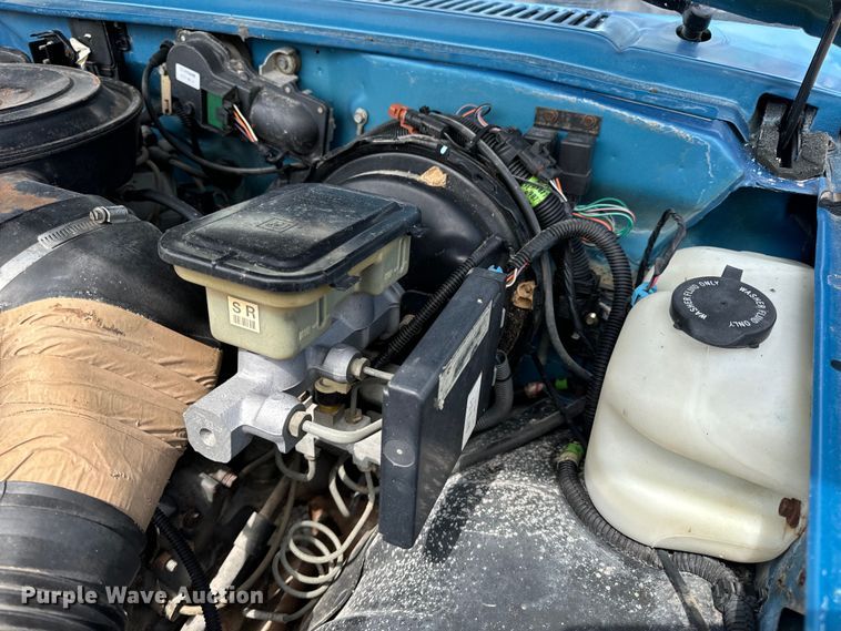 image for item OF9928 1991 Chevrolet  S10 pickup truck