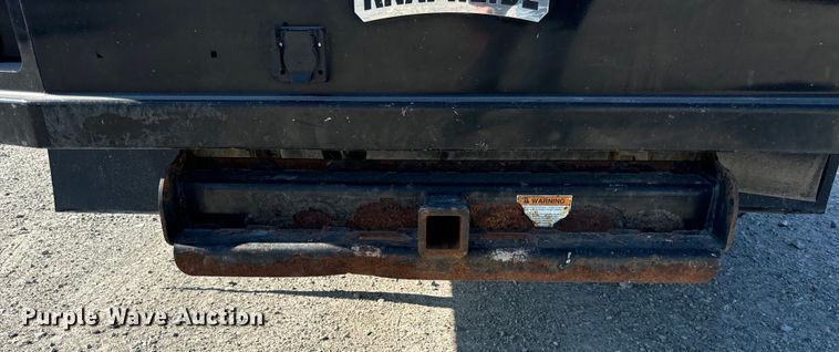 image for item OG9617 2018 Chevrolet  3500HD Crew Cab flatbed pickup truck