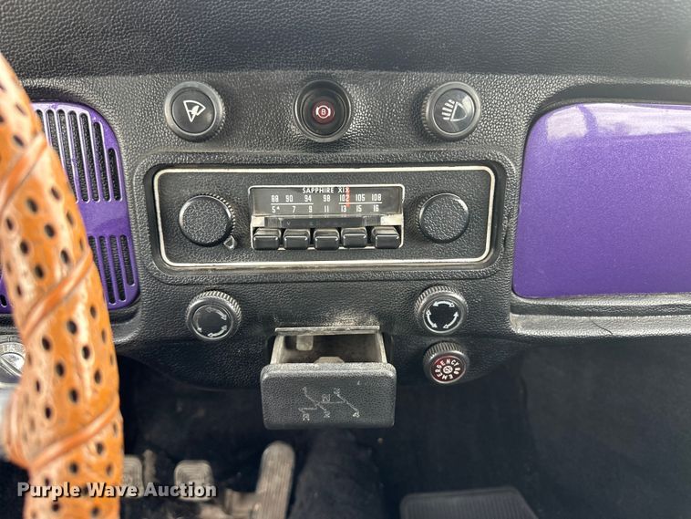 image for item OM9544 1969 Volkswagen Beetle convertible