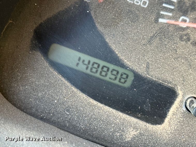 image for item OM9604 1998 Dodge Dakota Sport Club Cab pickup truck