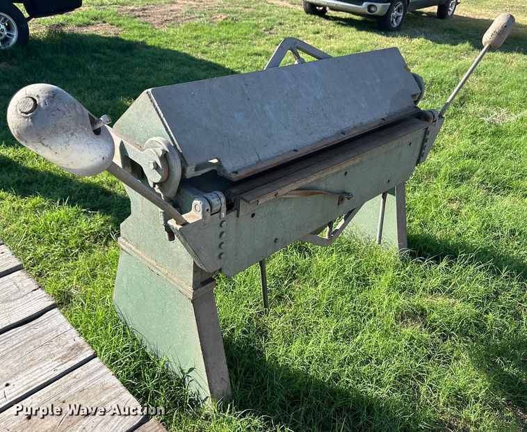 image for item OM9605 Chicago S-412 metal press brake