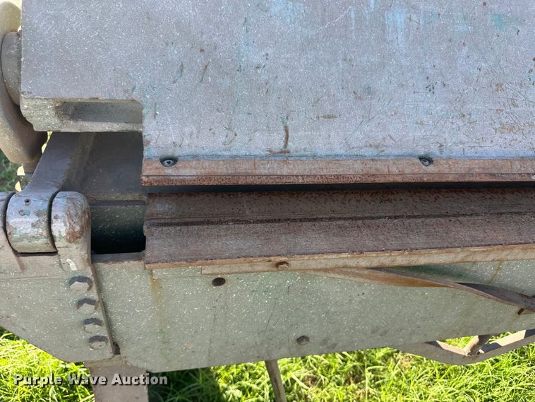 image for item OM9605 Chicago S-412 metal press brake