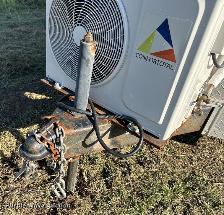 image for item OM9606 2021 Forest River spray foam trailer