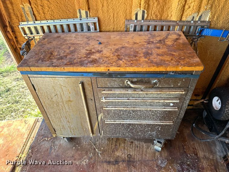 image for item OM9606 2021 Forest River spray foam trailer