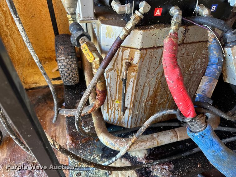 image for item OM9606 2021 Forest River spray foam trailer