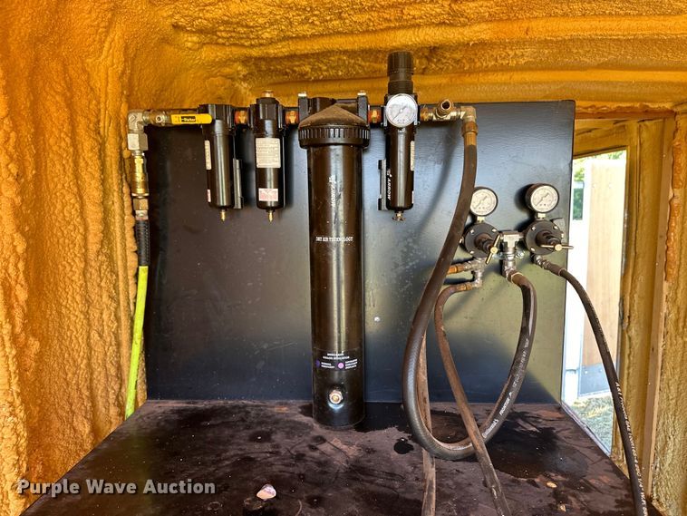 image for item OM9606 2021 Forest River spray foam trailer