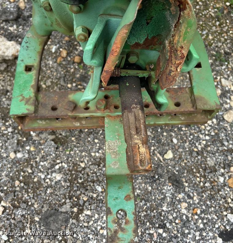 image for item ZA0478 1939 John Deere B tractor