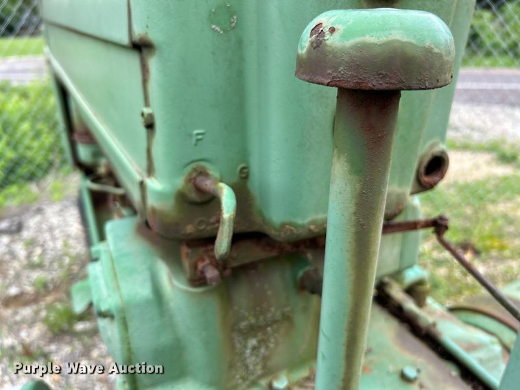 image for item ZA0478 1939 John Deere B tractor