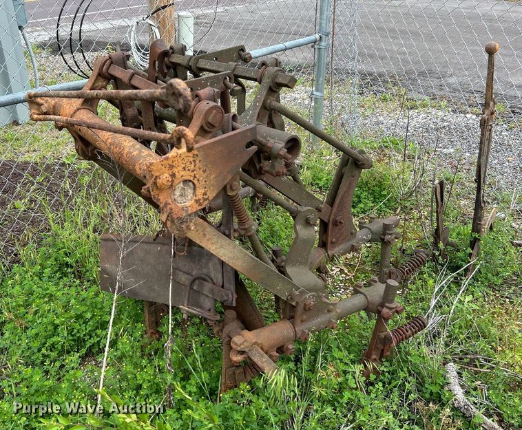 image for item ZA0478 1939 John Deere B tractor