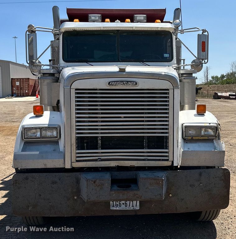 image for item DG4469 1999 Freightliner  FLD dump truck