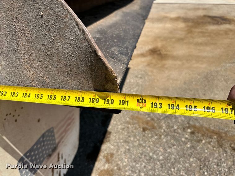 image for item DG4469 1999 Freightliner  FLD dump truck