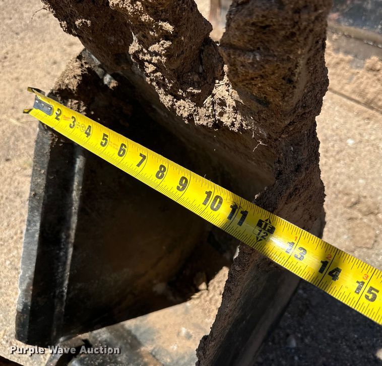 image for item DK6664 2009 Vermeer RTX750 trencher