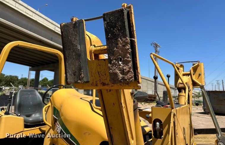 image for item DK6664 2009 Vermeer RTX750 trencher