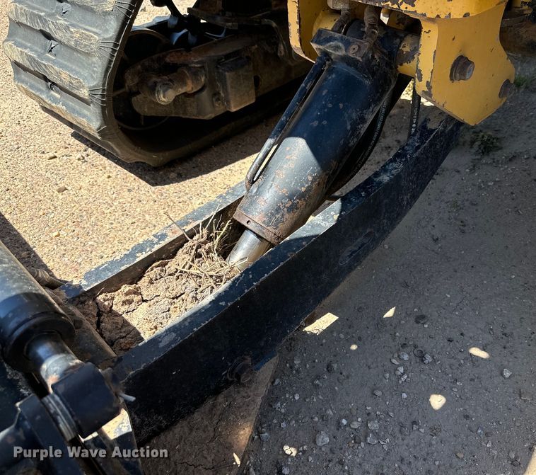 image for item DK6664 2009 Vermeer RTX750 trencher