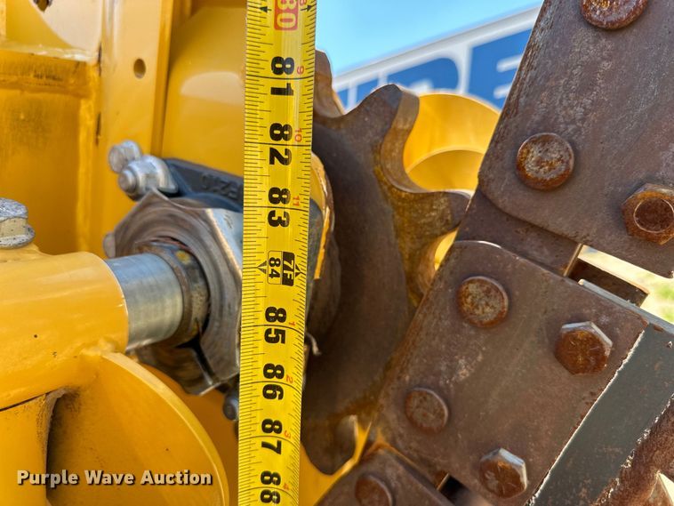 image for item DK6664 2009 Vermeer RTX750 trencher