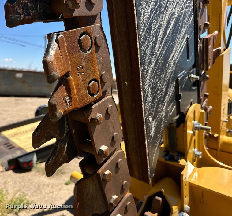 image for item DK6664 2009 Vermeer RTX750 trencher